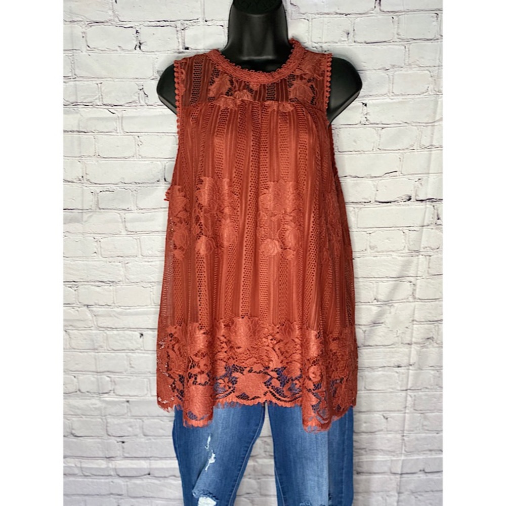 Boutique top